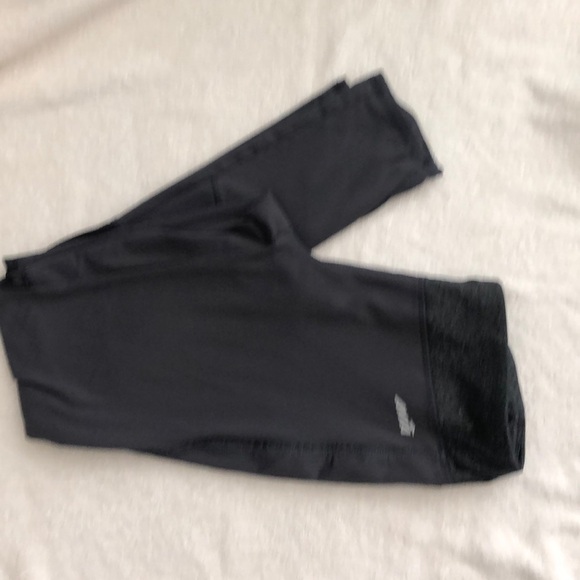Avia leggings - Picture 1 of 3